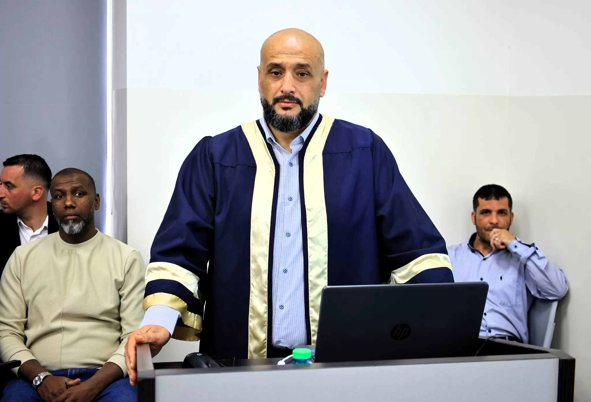 مناقشة رسالة ماجستير حول العلاقة بين مفهوم الذات ومستوى الطموح لدى المدربين المحترفين في المحافظات الشمالية في فلسطين