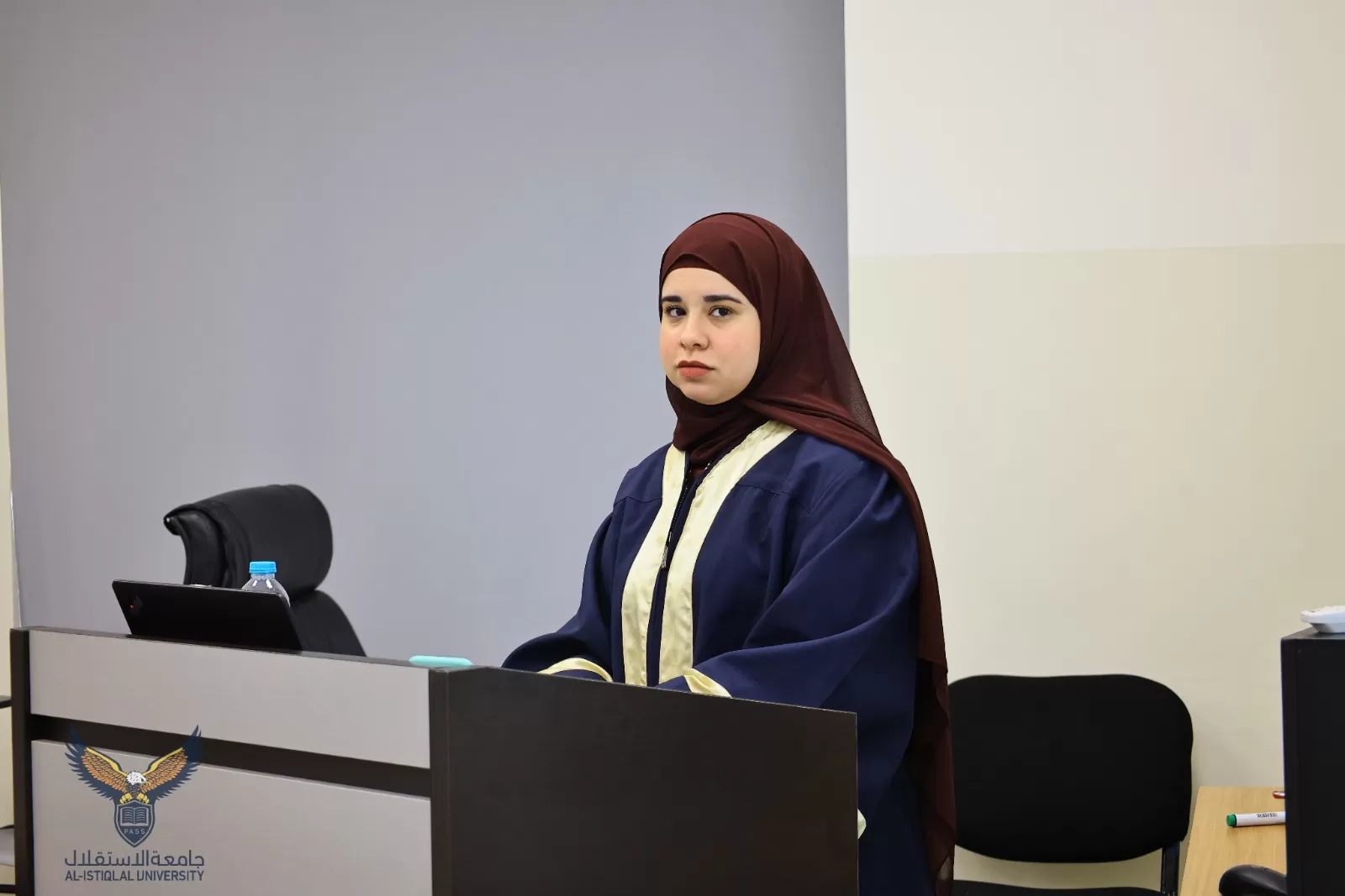 مناقشة رسالة ماجستير الطالبة رزان ابو حديد