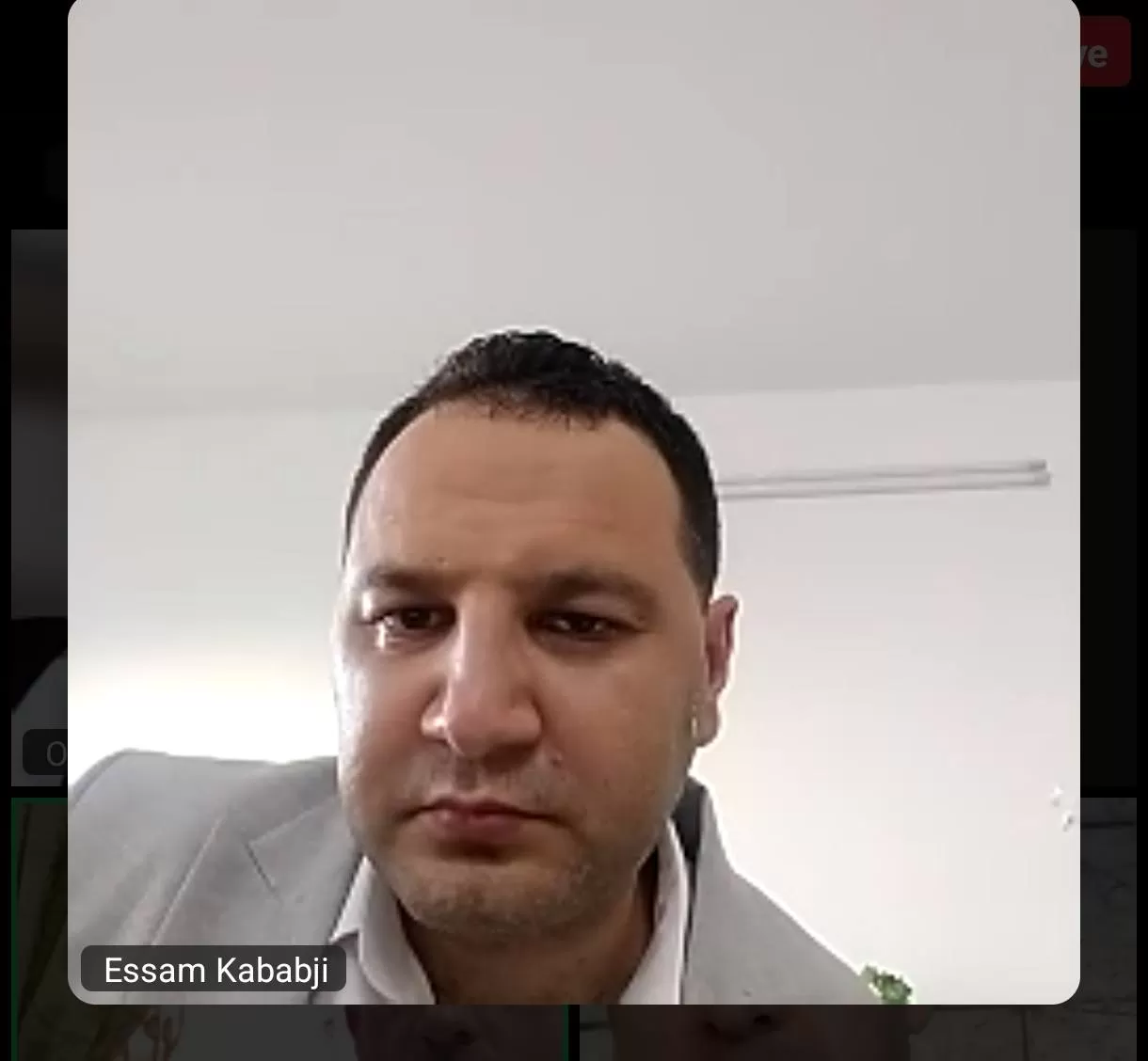 مناقشة رسالة ماجستير حول الإدعاء بالحق الشخصي في جرائم الذم والقدح والتحقير باستخدام الوسائل الالكترونية