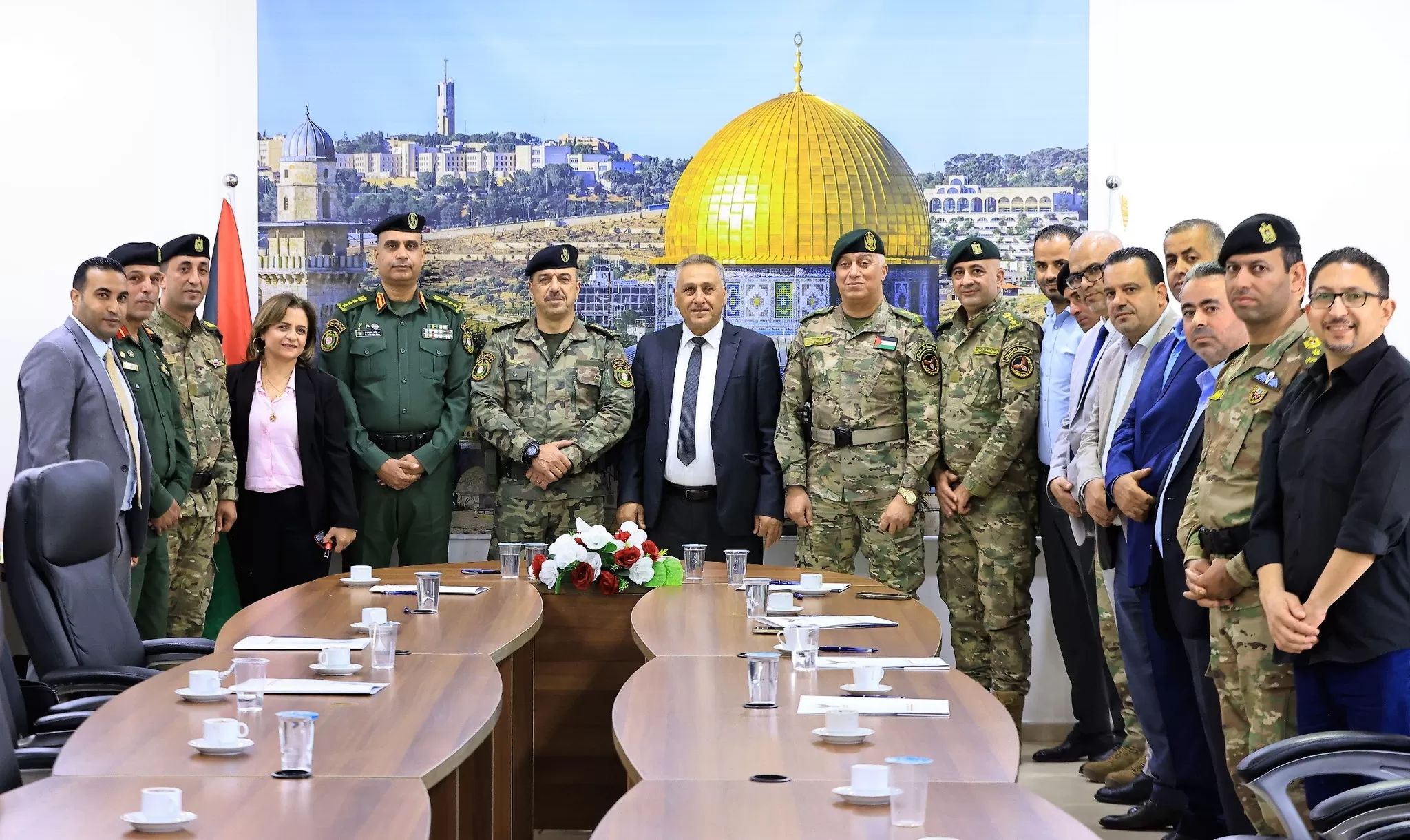 قائد قوات الأمن الوطني يزور جامعة الاستقلال وتوقيع مذكرتي تفاهم لتعزيز التعاون الأكاديمي والبحثي