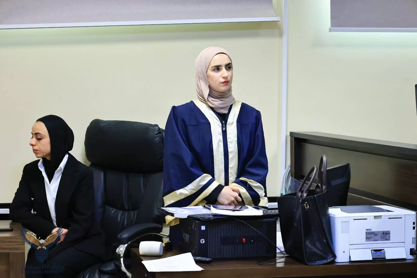 مناقشة رسالة ماجستير حول أثر التّكامُل بين الطِّب الشّرعـي وخبراء الأدلّة الجنائِيّة في تحقيق العدالة الجنائِيـّة في فِلسطين