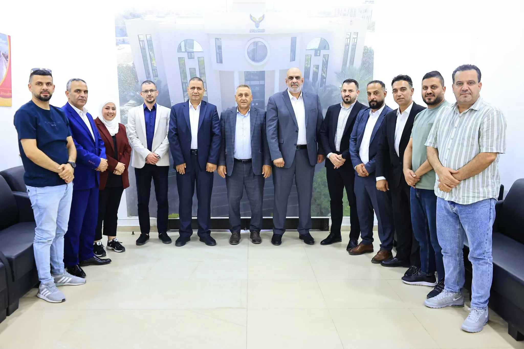 رئيس جامعة الاستقلال يستقبل وفداً من الشركة الفلسطينية لنقل الكهرباء ومؤسسة الحلم لبحث آفاق التعاون المشترك